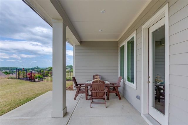 6917 River Rock Drive, Flowery Branch, GA 30542