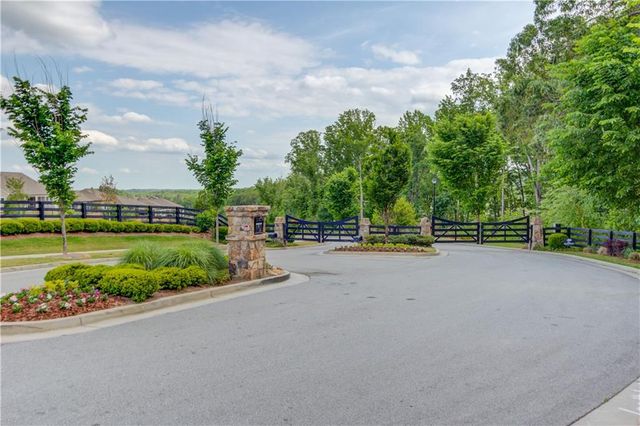 6917 River Rock Drive, Flowery Branch, GA 30542