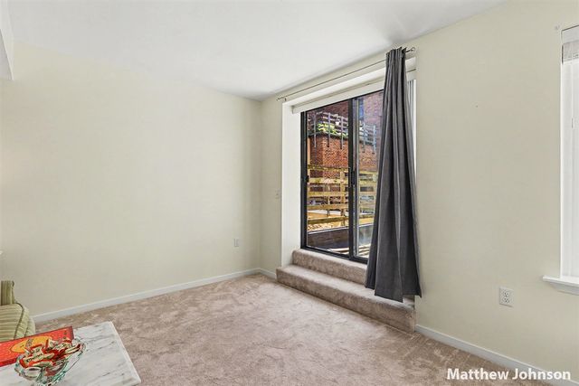 297 W Clay Avenue 202, Muskegon, MI 49440