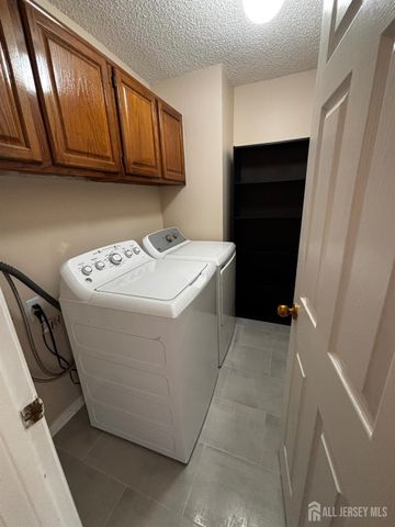 120 Magee Court, East Brunswick, NJ 08816