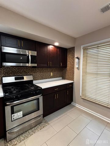 120 Magee Court, East Brunswick, NJ 08816