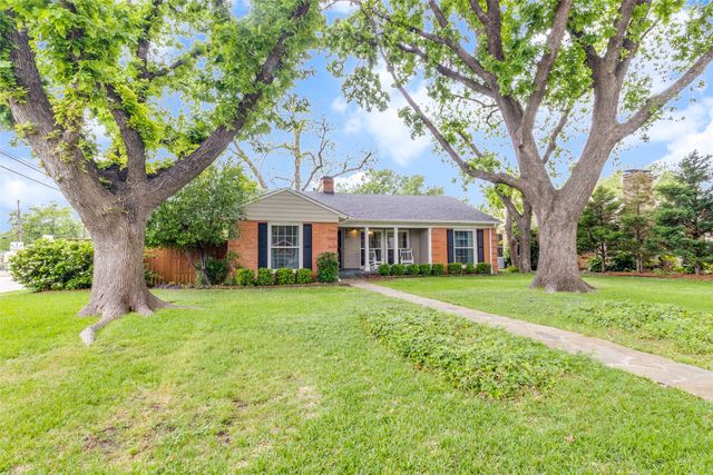 649 Northlake Drive, Dallas, TX 75218