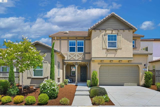 4634 Mckenzie Ave, Tracy, CA 95377