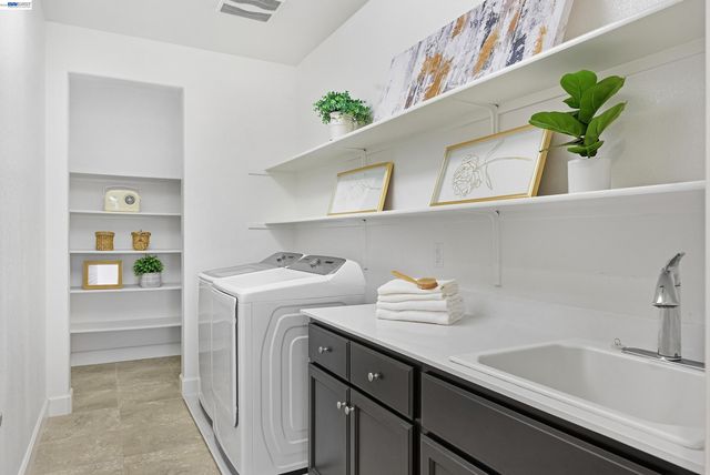 4634 Mckenzie Ave, Tracy, CA 95377