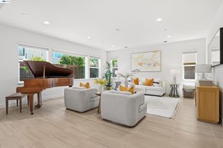 4634 Mckenzie Ave, Tracy, CA 95377