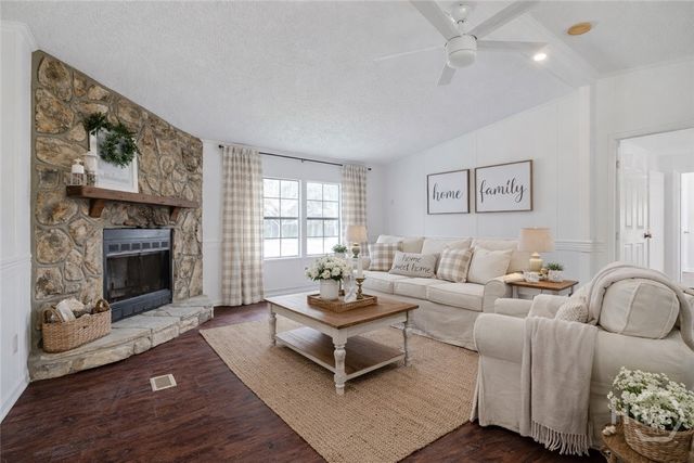 670 Pleasant Hill Church Road, Ellabell, GA 31308