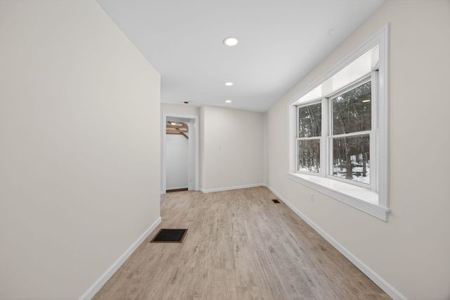 166 Londonderry Road, Windham, NH 03087