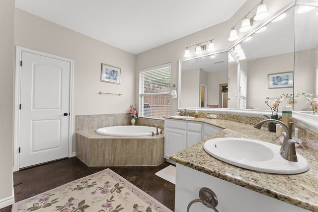 4001 Heritage Oaks, Midland, TX 79707