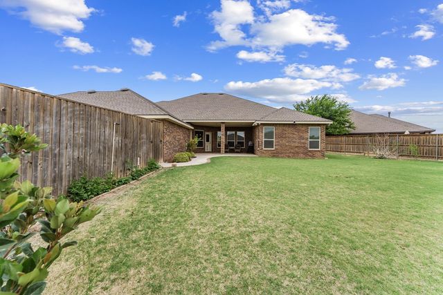 4001 Heritage Oaks, Midland, TX 79707