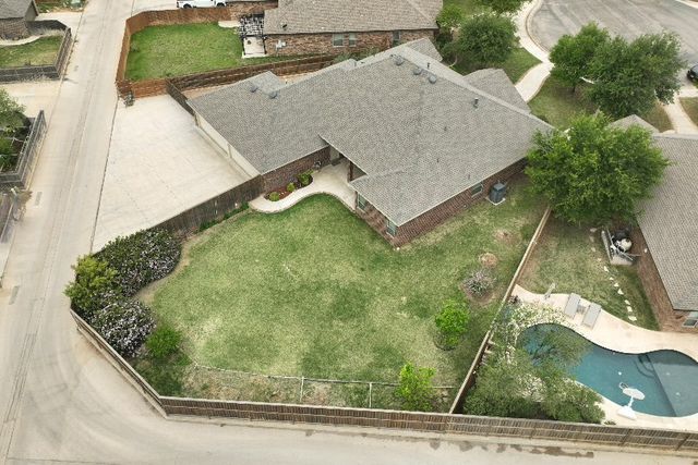 4001 Heritage Oaks, Midland, TX 79707