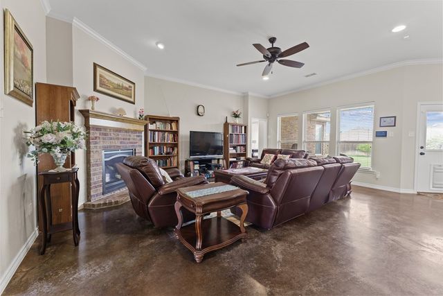 4001 Heritage Oaks, Midland, TX 79707