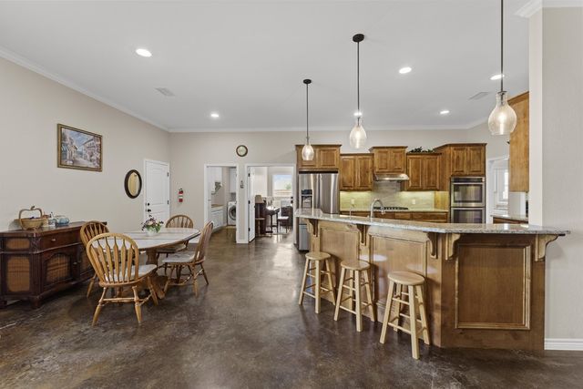 4001 Heritage Oaks, Midland, TX 79707