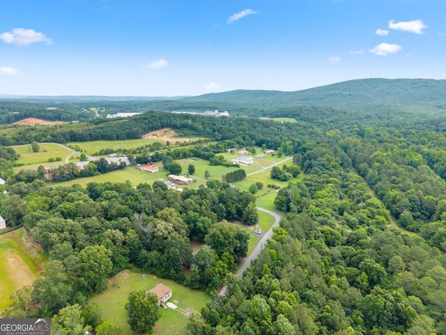 45 E Rocky Street NE, White, GA 30184