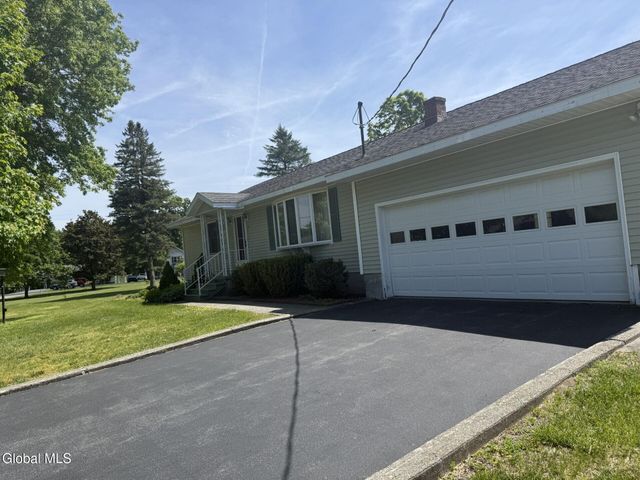 3 Berkowitz Drive, Granville, NY 12832