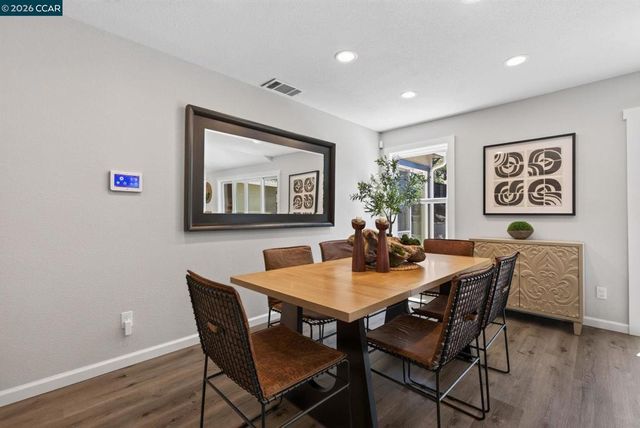 459 Grenache Circle, Clayton, CA 94517