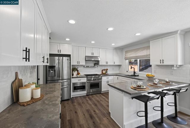 459 Grenache Circle, Clayton, CA 94517
