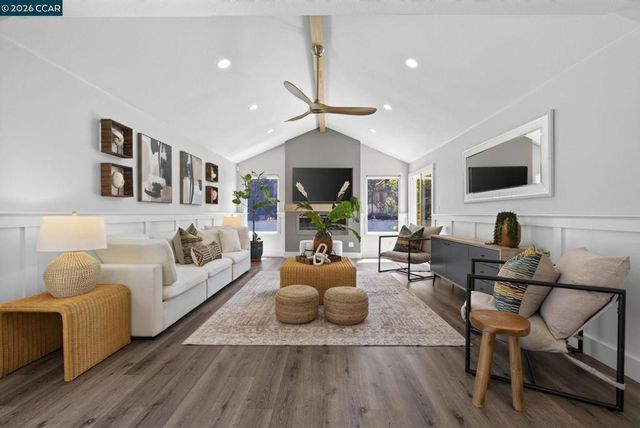 459 Grenache Circle, Clayton, CA 94517