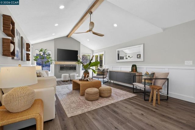 459 Grenache Circle, Clayton, CA 94517