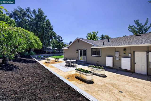 459 Grenache Circle, Clayton, CA 94517