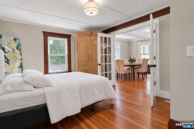 754 Wyckoff Avenue, Wyckoff, NJ 07481