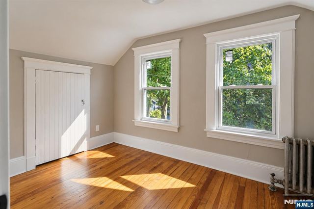 754 Wyckoff Avenue, Wyckoff, NJ 07481