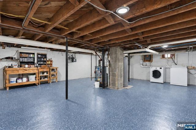 754 Wyckoff Avenue, Wyckoff, NJ 07481