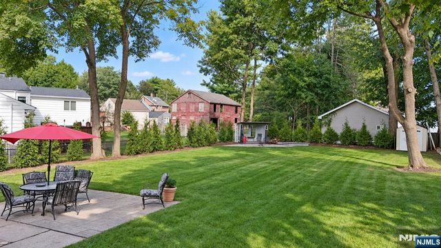754 Wyckoff Avenue, Wyckoff, NJ 07481