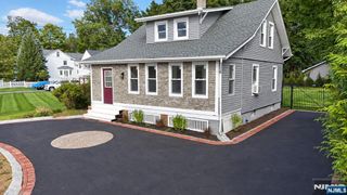 754 Wyckoff Avenue, Wyckoff, NJ 07481