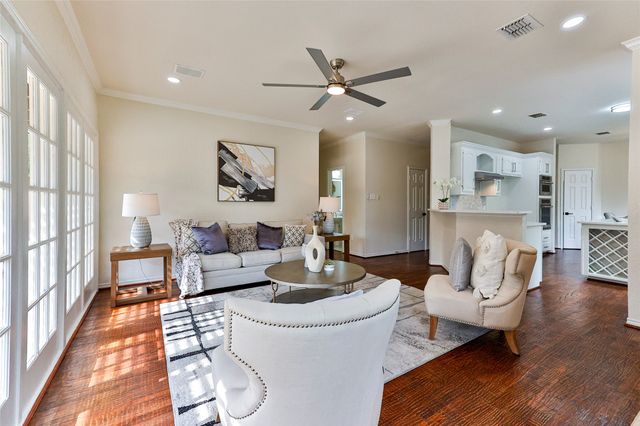 7627 Sweetgum Drive, Irving, TX 75063
