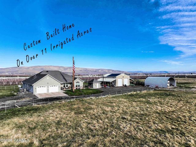 1799 N Cottonwood Rd, Yakima, WA 98908