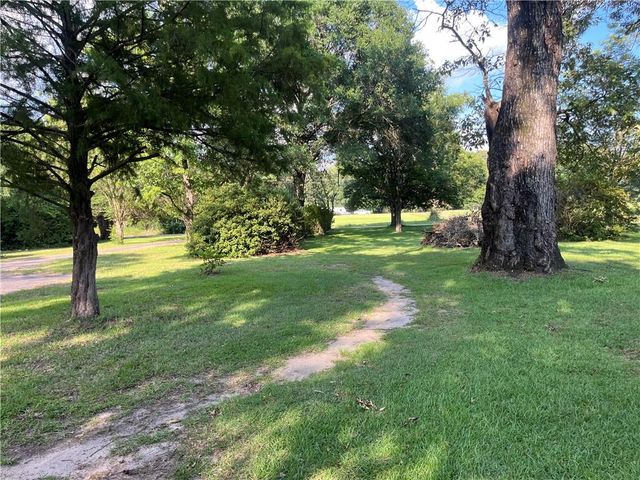 6777 Sullivan Road, Semmes, AL 36575