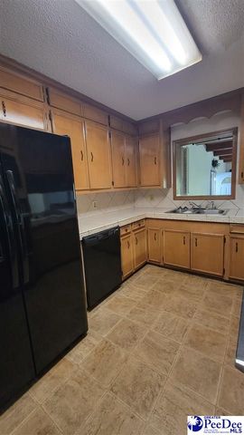 2400 S Robeson Ave, Florence, SC 29505