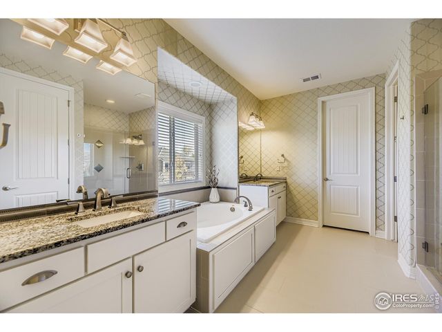 10080 Glenayre Ln, Parker, CO 80134