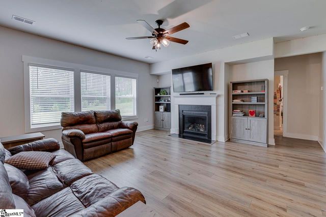 208 Roderick Lane, Greenville, SC 29605