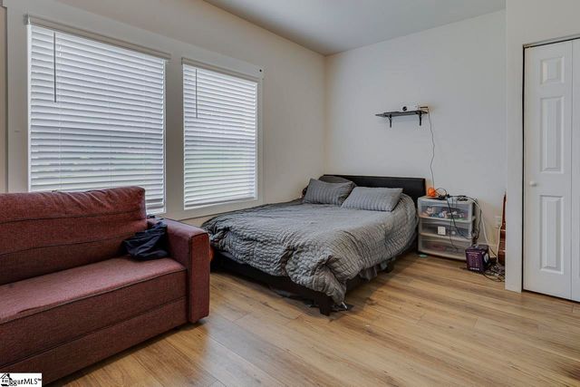 208 Roderick Lane, Greenville, SC 29605