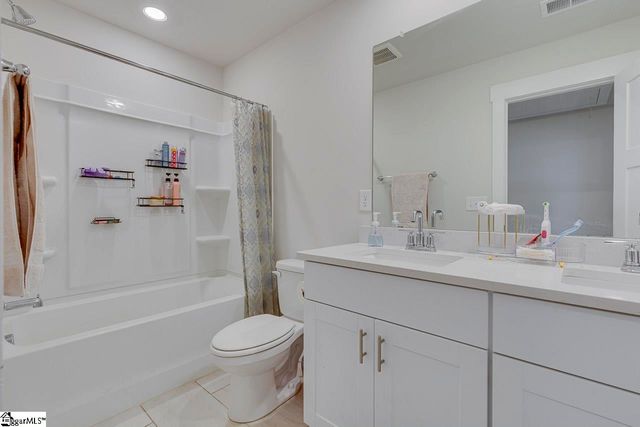 208 Roderick Lane, Greenville, SC 29605