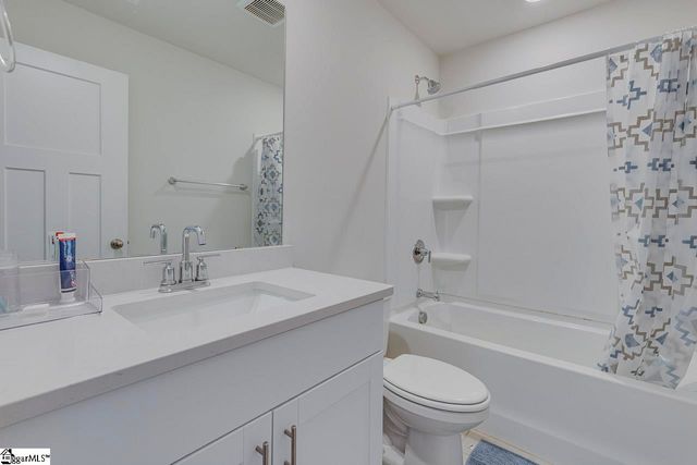 208 Roderick Lane, Greenville, SC 29605