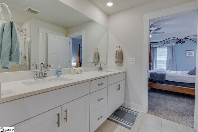 208 Roderick Lane, Greenville, SC 29605