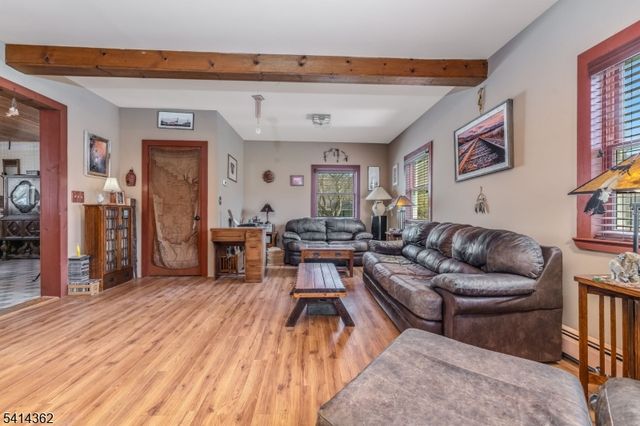 243 County Road 627, Pohatcong Twp., NJ 08848