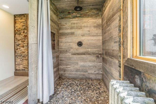 243 County Road 627, Pohatcong Twp., NJ 08848