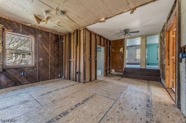 243 County Road 627, Pohatcong Twp., NJ 08848