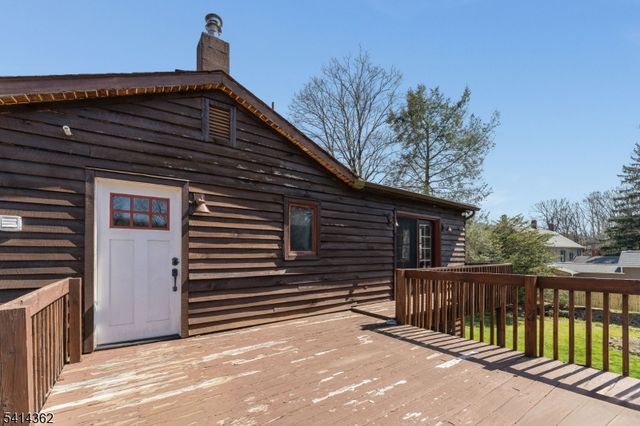 243 County Road 627, Pohatcong Twp., NJ 08848