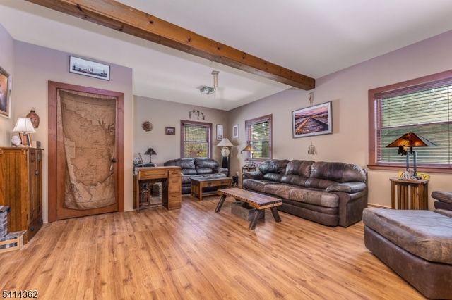 243 County Road 627, Pohatcong Twp., NJ 08848