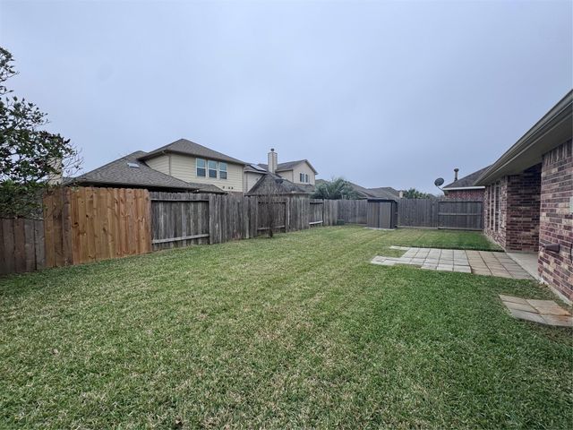 9023 Kinnel Lane, Tomball, TX 77375