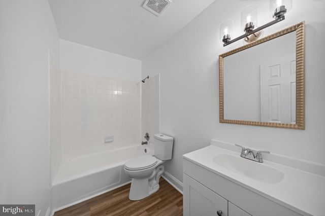 9248 HOOD RD, Manassas, VA 20110