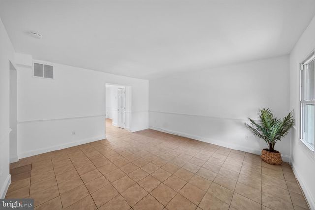 9248 HOOD RD, Manassas, VA 20110