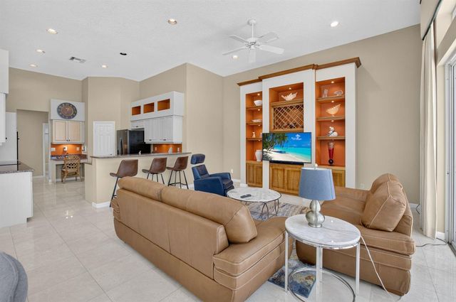 8064 Desmond Drive, Boynton Beach, FL 33472