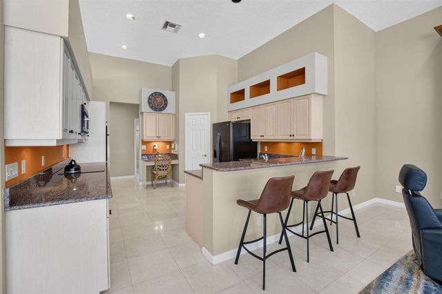 8064 Desmond Drive, Boynton Beach, FL 33472