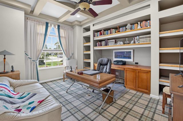 8064 Desmond Drive, Boynton Beach, FL 33472
