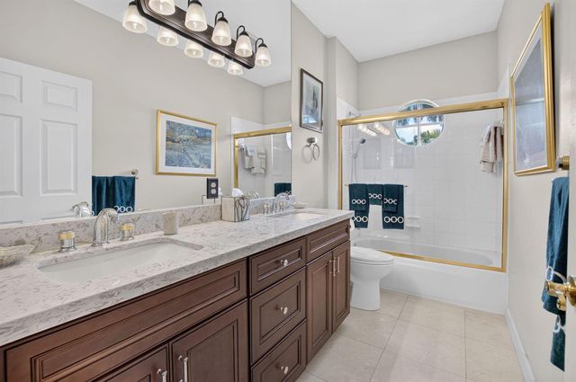 8064 Desmond Drive, Boynton Beach, FL 33472